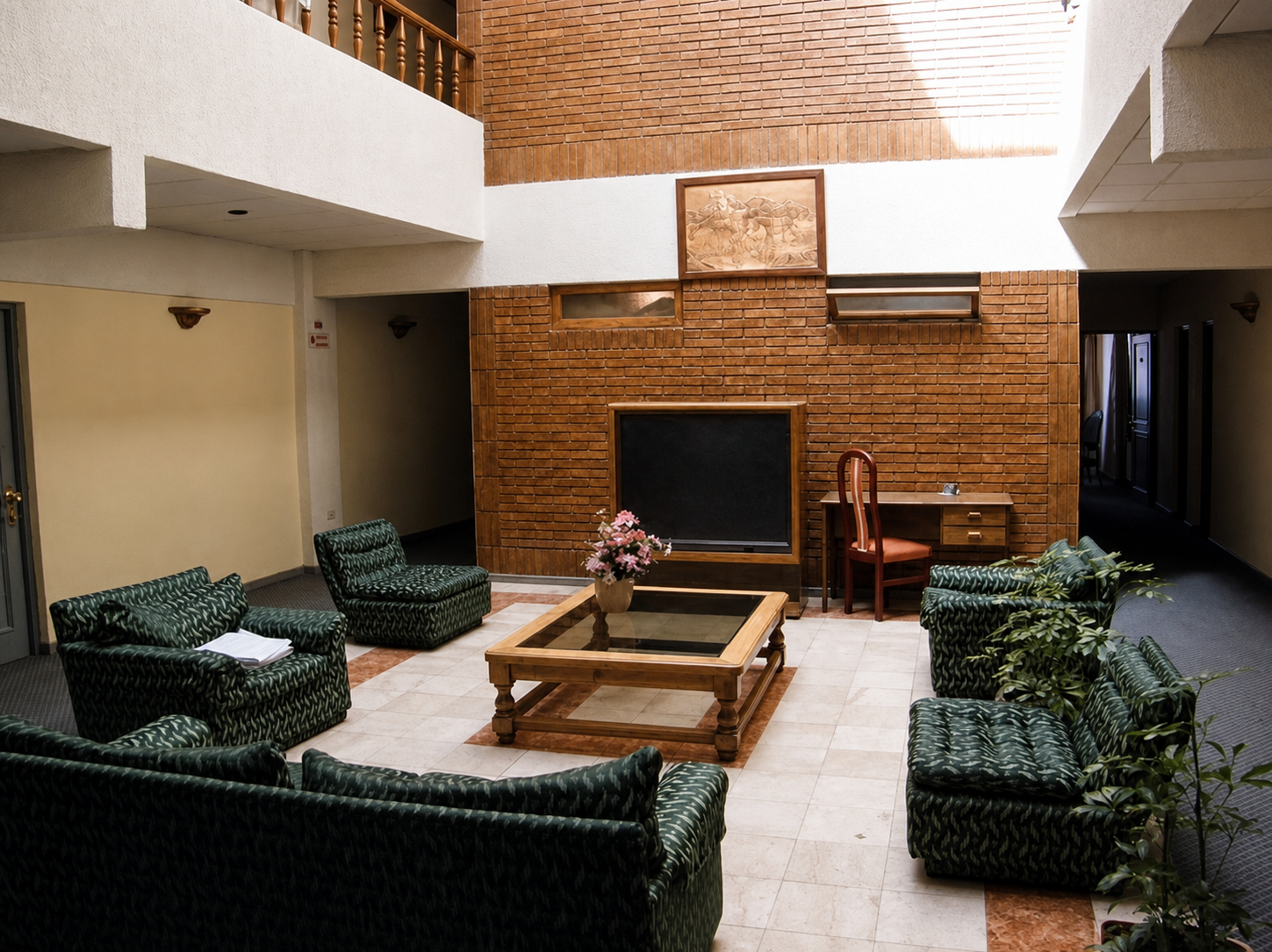 Lobby histórico de Hostería Calama restaurado digitalmente